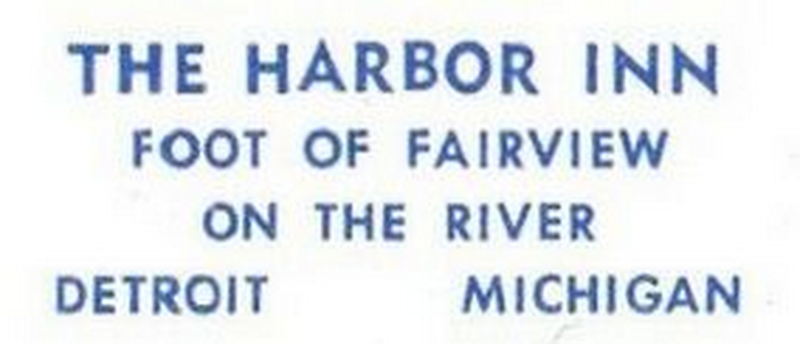 Harbor Inn (Harbor Bar) - Vintage Postcard